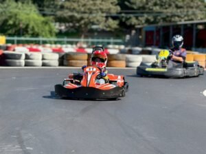 卡丁車教學<br/>Go-karting lessons
